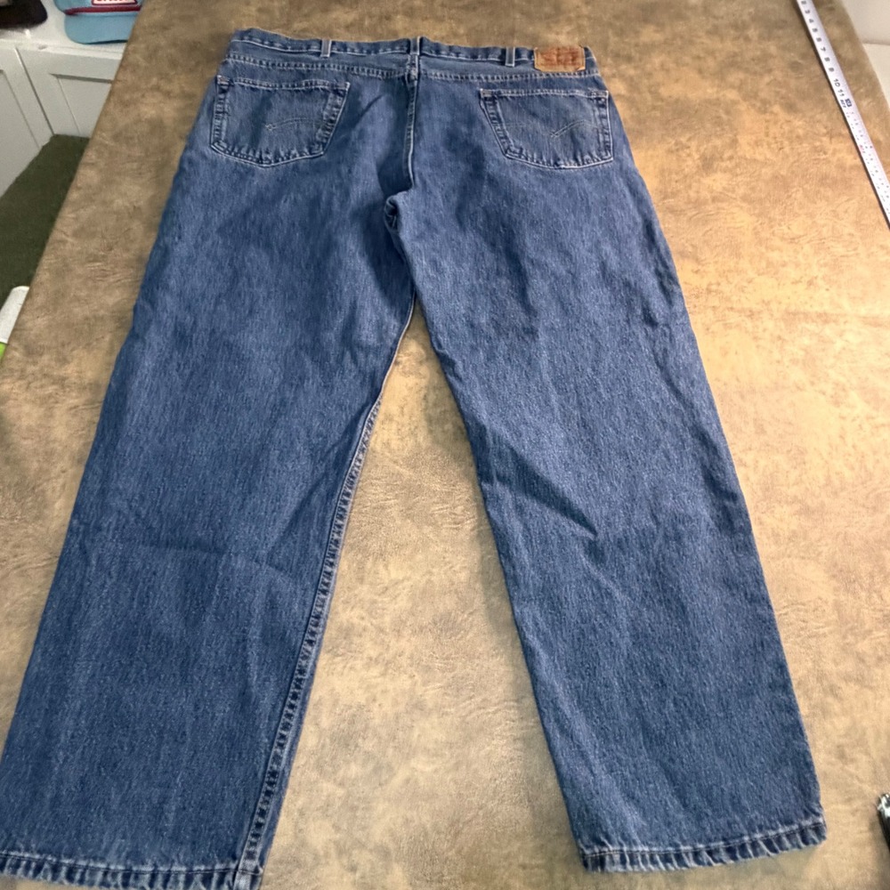 Levi's 550 Relaxed Fit Jeans Mens 46x32 Blue Medium Wash Tapered Leg Denim